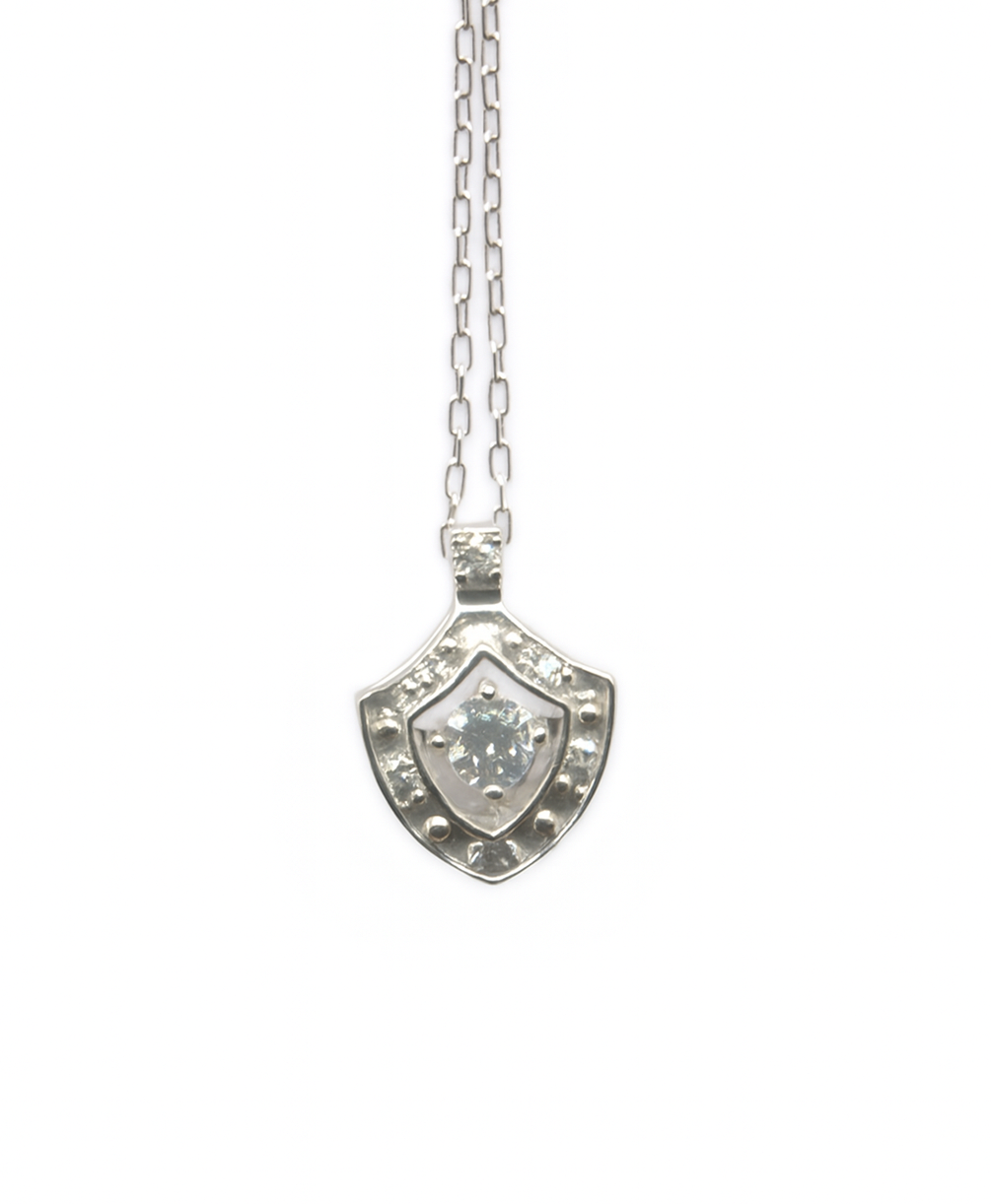 Beautiful 18 Kt Gold  Natural Diamond Pendant